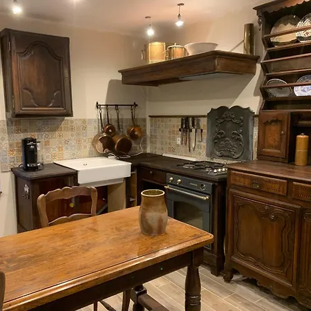 Maison De Campagne * Saint-Étienne-de-Vicq